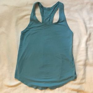 NEW lululemon love pleated tank size 4